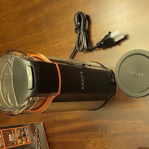 Krups Black and Silver Coffee Grinder NEW - Picture 9 of 11